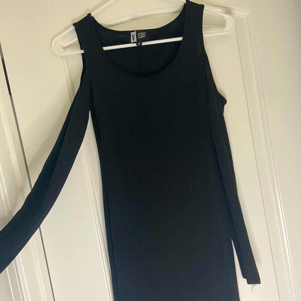 Black Long Sleeve Cut Out Dress 🖤
